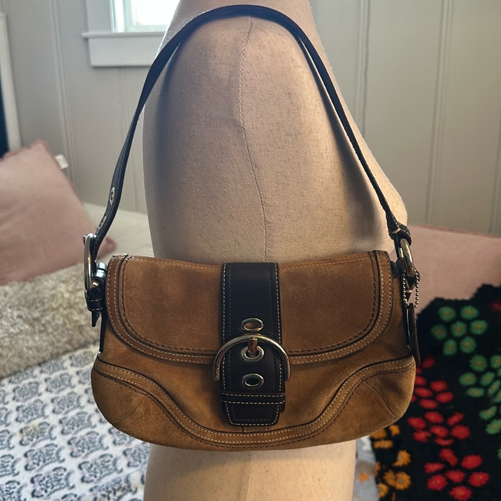 Vintage / Y2K Coach soho tan suede with chocolate brown leather trim  F10917